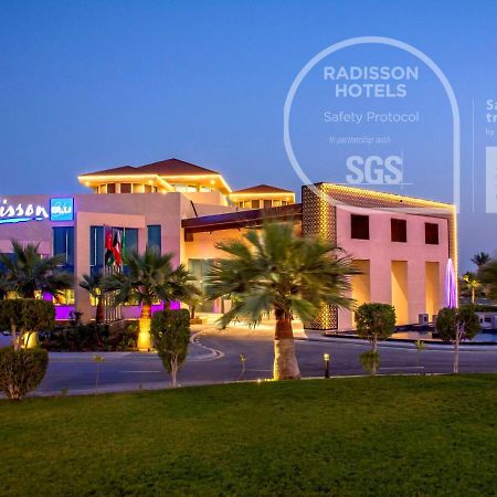 Radisson Blu Resort, Al Khobar Teluk Bulan Sabit Bagian luar foto Radisson Hotel, Al Qusais, Dubai