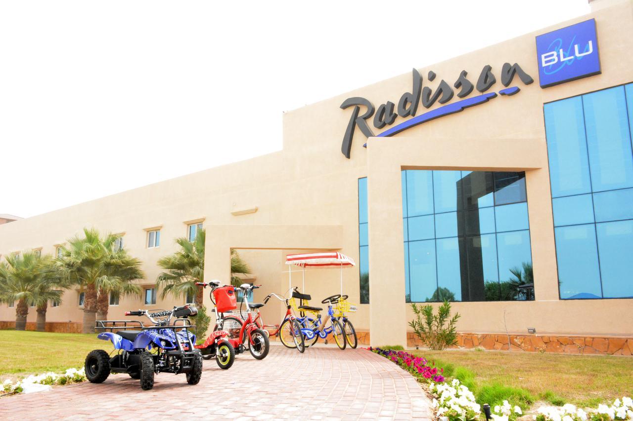 Radisson Blu Resort, Al Khobar Teluk Bulan Sabit Bagian luar foto Radisson Hotel, Riyadh