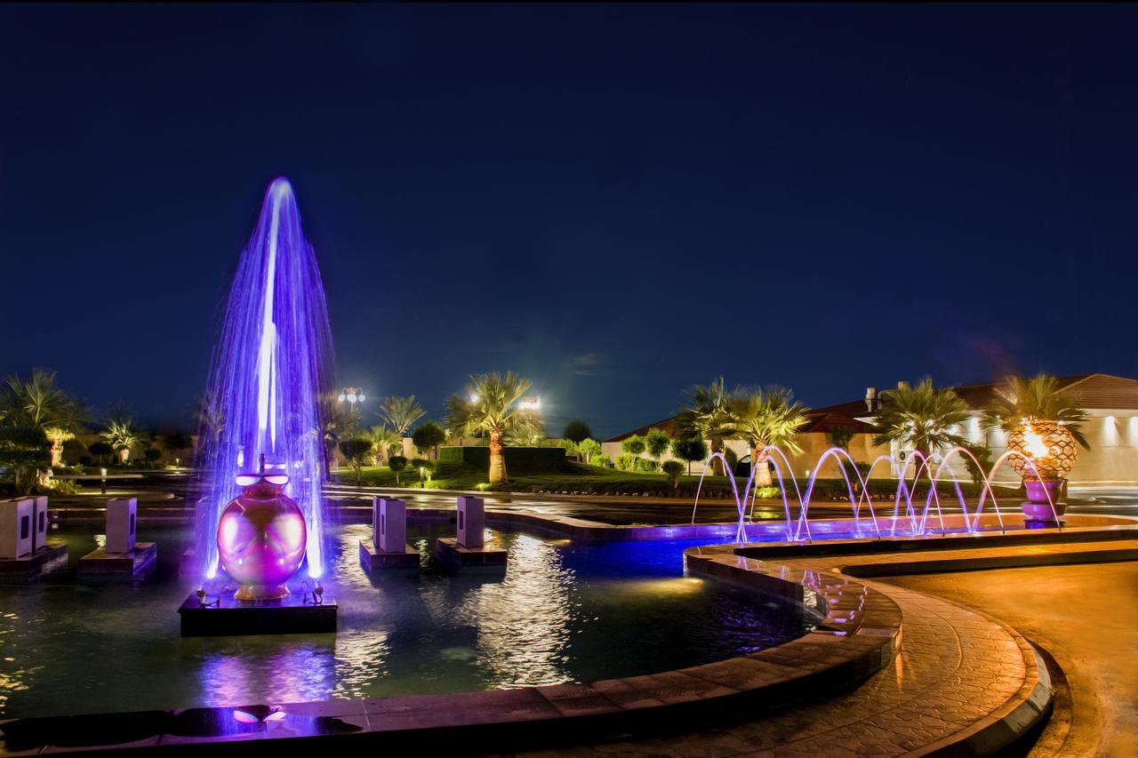 Radisson Blu Resort, Al Khobar Teluk Bulan Sabit Bagian luar foto Fountains at the resort