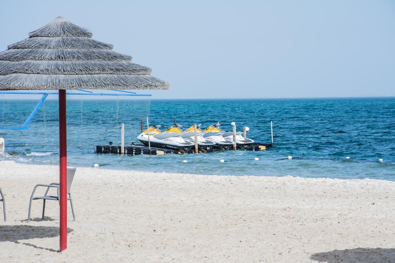 Radisson Blu Resort, Al Khobar Teluk Bulan Sabit Bagian luar foto Beach in Pomorie