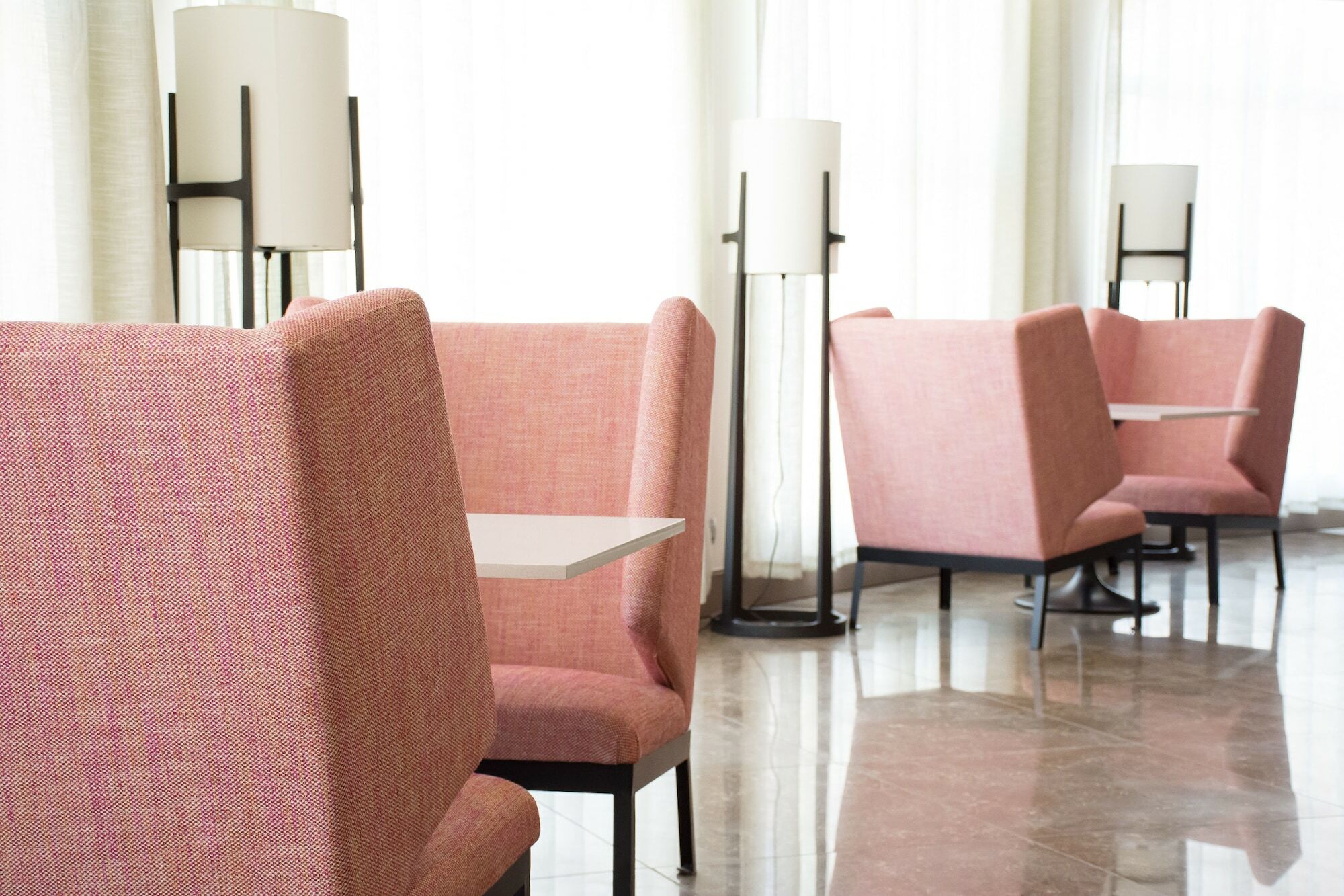 Radisson Blu Resort, Al Khobar Teluk Bulan Sabit Bagian luar foto The interior of the hotel